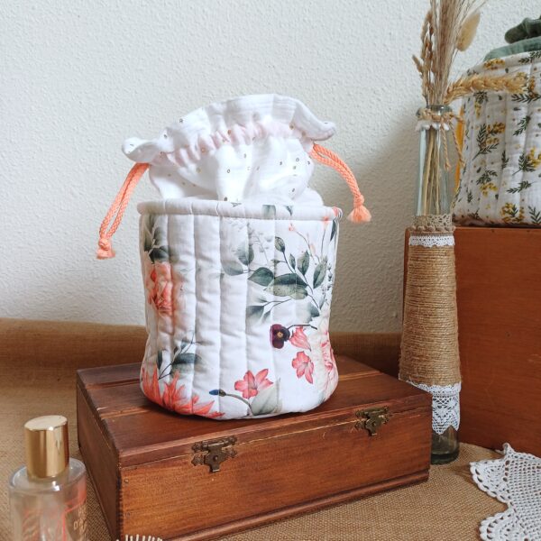 Pochon fleuri corail